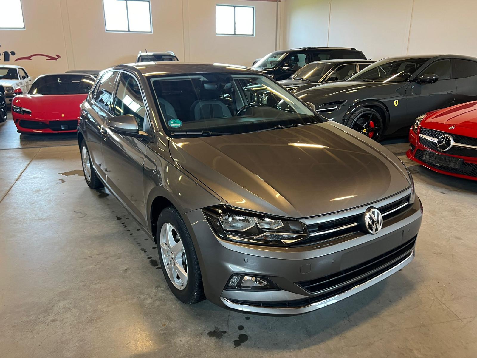 Volkswagen Polo VI Highline-KAMERA-GARANTIE-FINANZIERUNG-