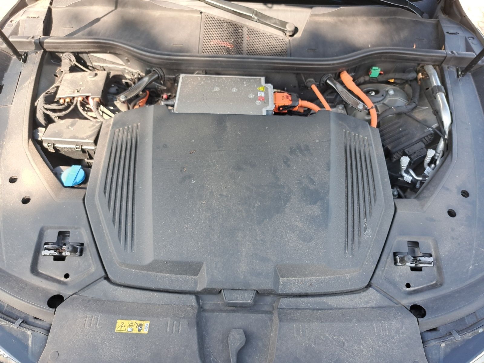 Audi Q8 e-tron - Bild 22