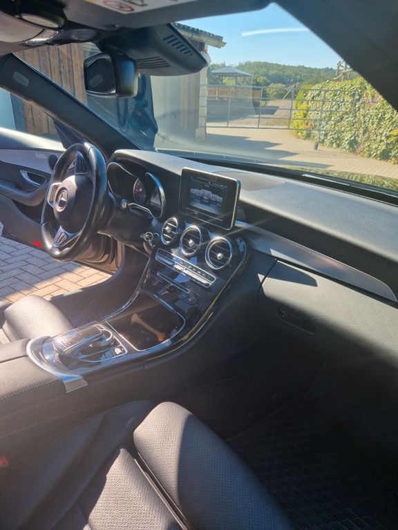Image of Mercedes-Benz C 250