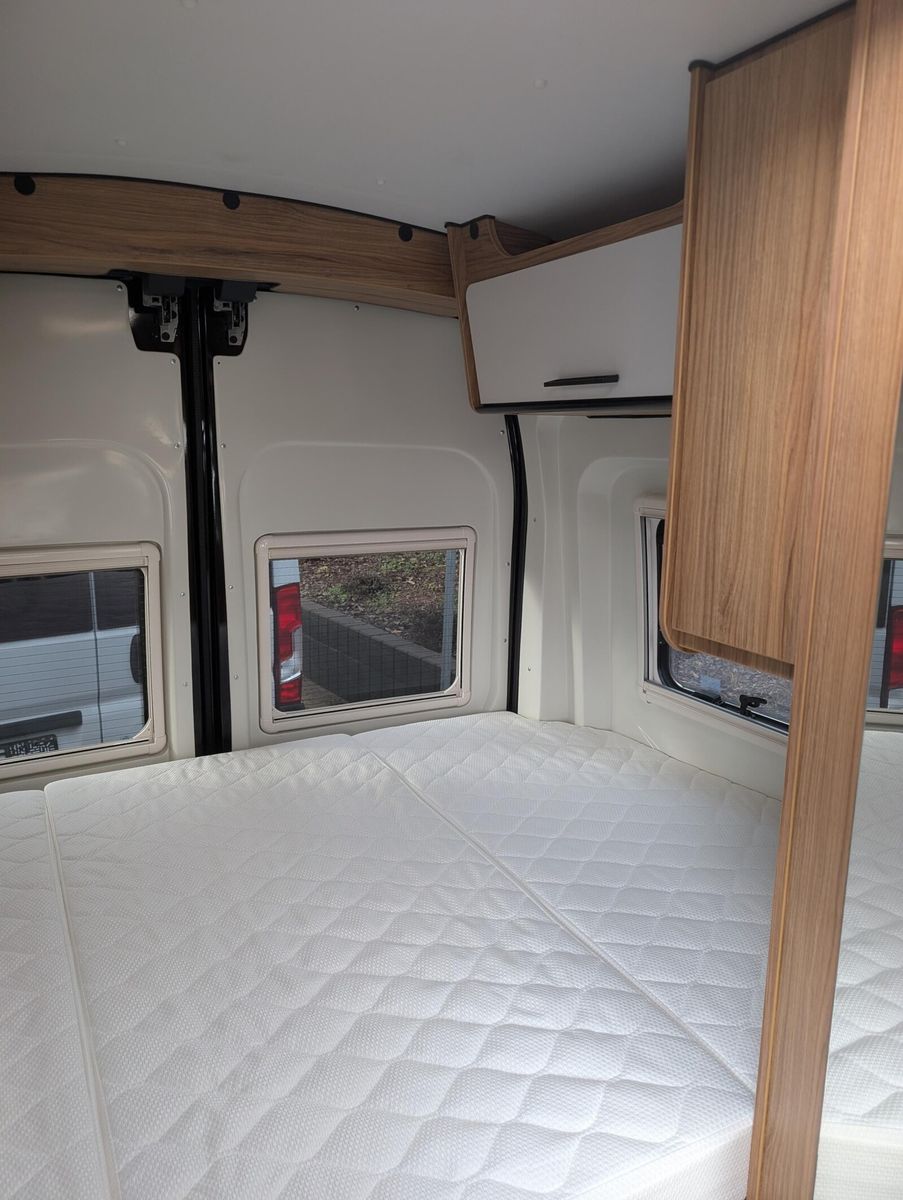 Fahrzeugabbildung Karmann Dexter 4x4 DE 560 AW Rückfahrkamera