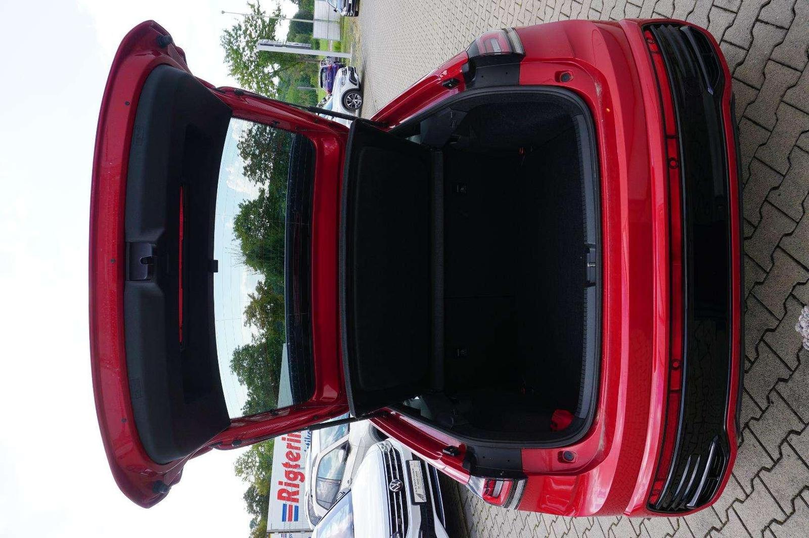 Volkswagen Taigo R-Line Black Style 1,0 TSI 7-Gang-DSG Navi, миниатюра 7