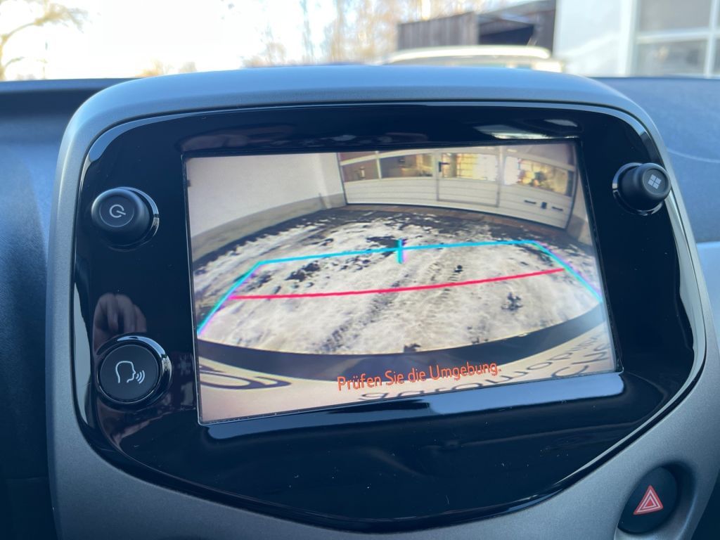 Toyota Aygo x-play club – Bild 16