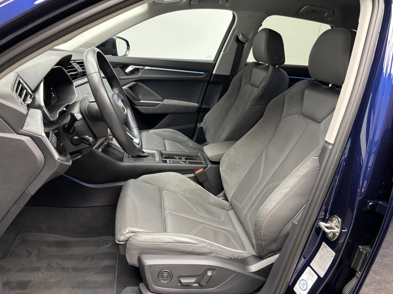 Audi Q3 45 TFSIe Klima Navi Leder Rückfahrkamera foto 5
