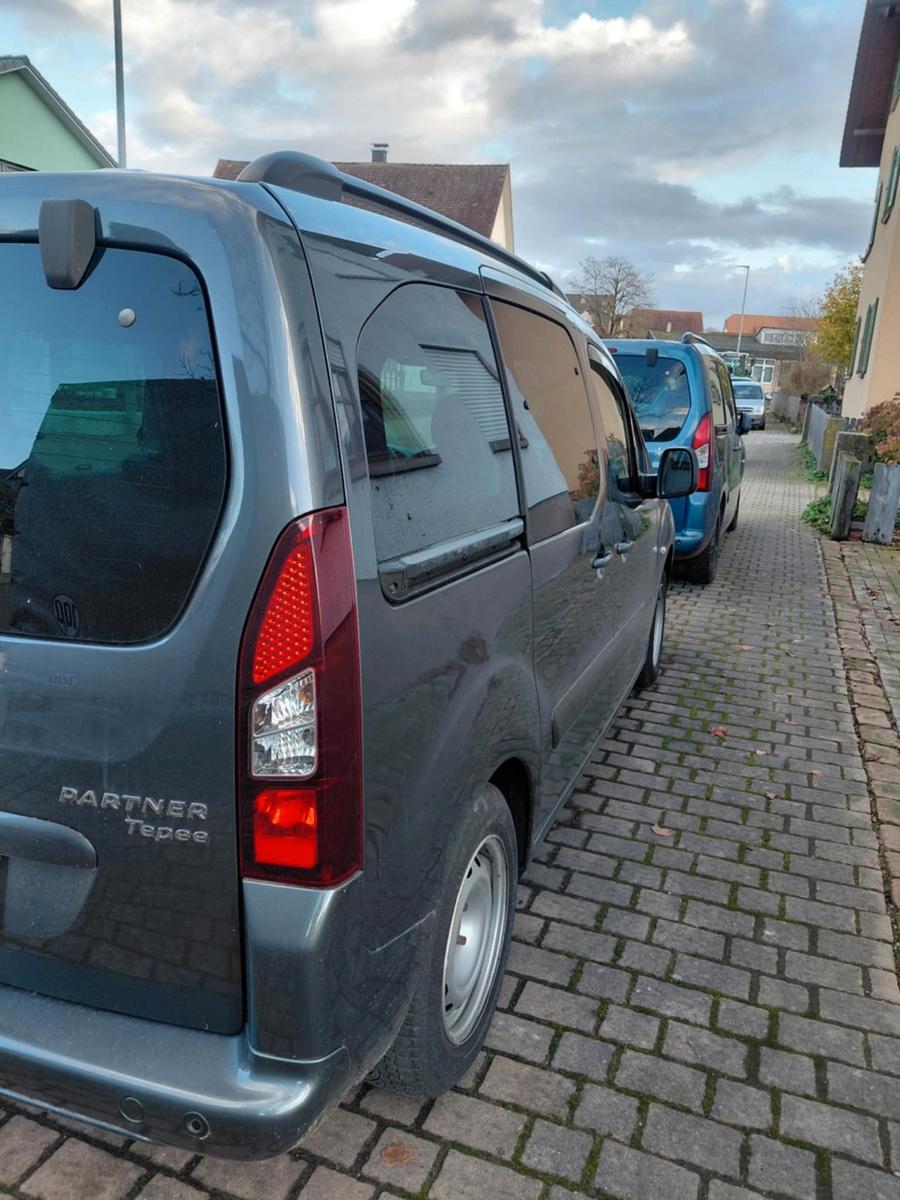 Peugeot Partner Tepee Tepee Active BlueHDi 120 S/S A...