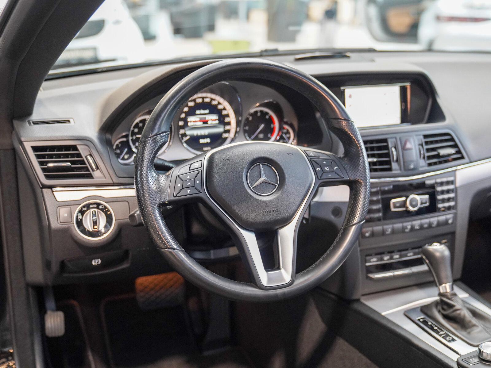 Mercedes-Benz E 220 CDI Avantgarde Leder AIRCAP AIRSCARF AHK