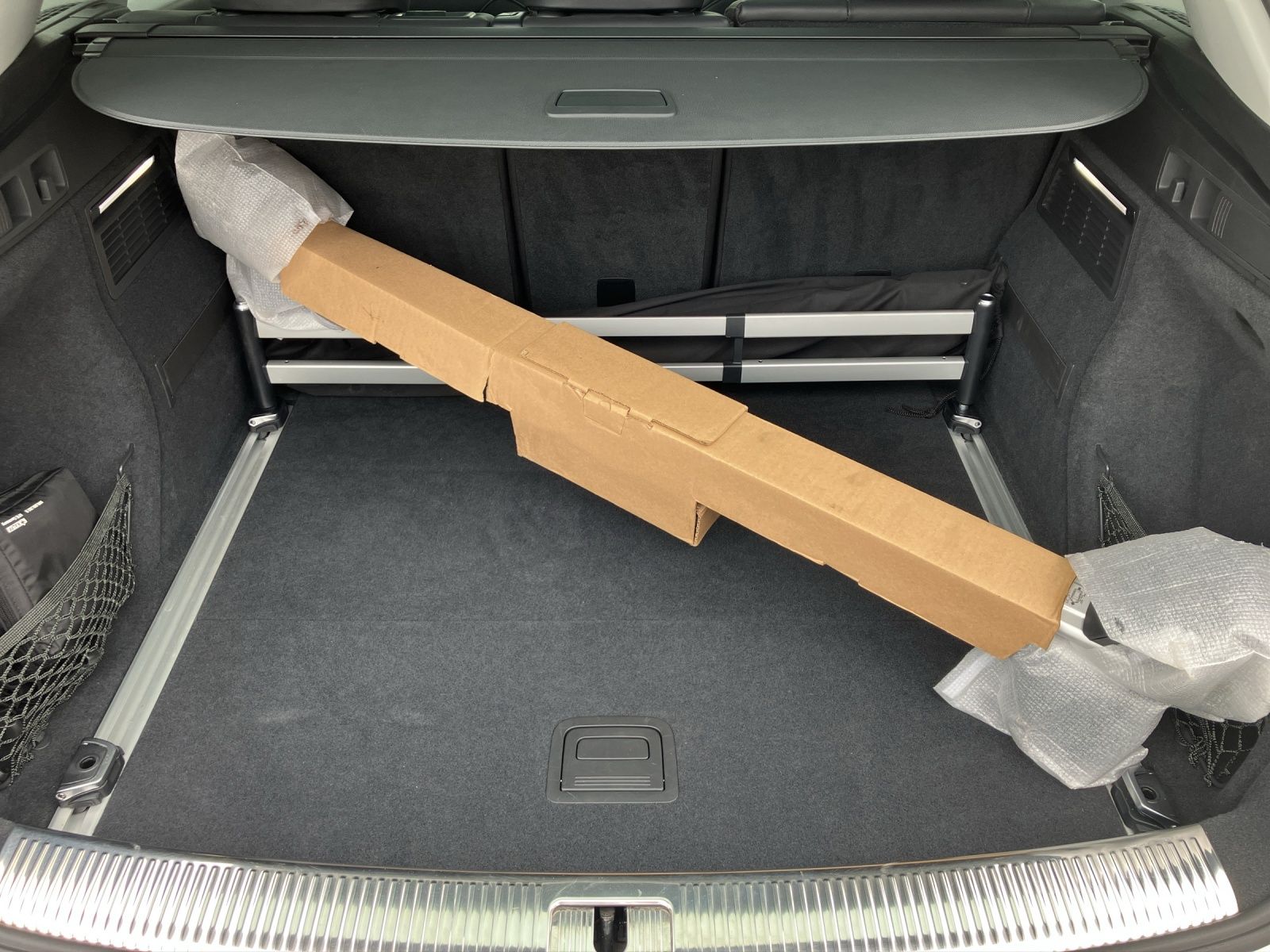 Fahrzeugabbildung Audi Q5 40 TDI quattro S-Line Matrix Navi ACC STHZ SH