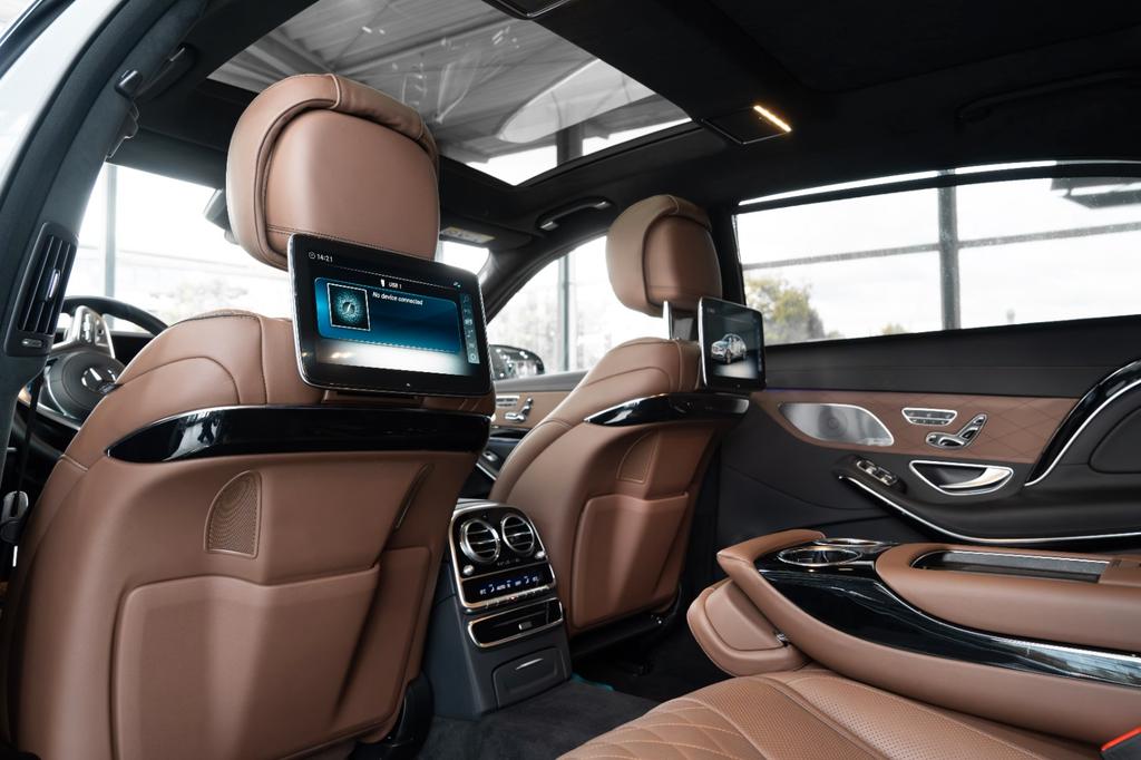 Mercedes-Benz S 560