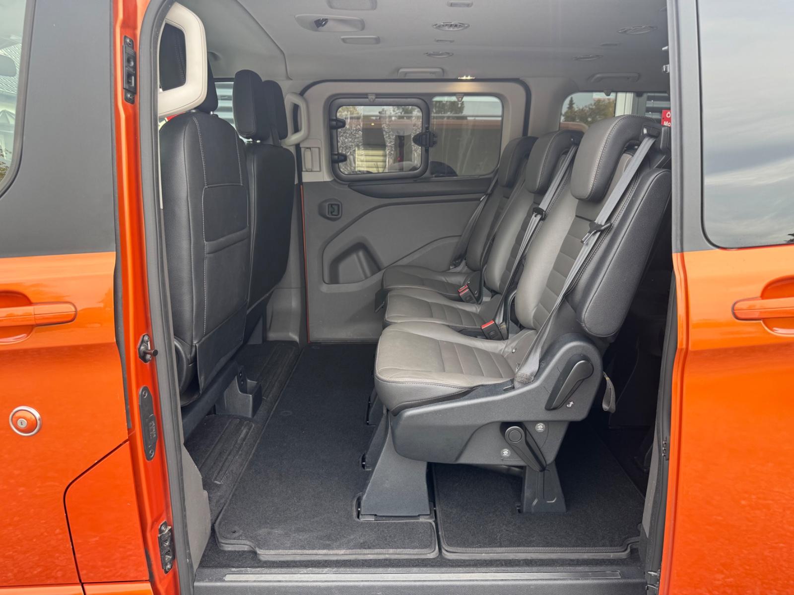 Ford Transit Custom L1 Titanium X *AUTOMATIK|9-SITZE*
