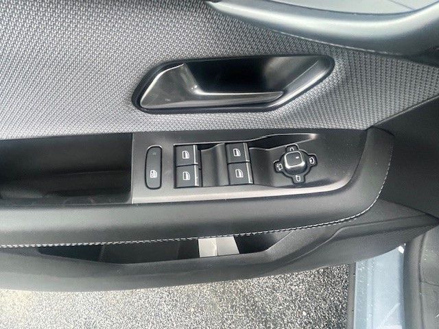 Fahrzeugabbildung Opel Grandland GS MildHybrid 107KW AT//SHZ/LHZ/Allwre