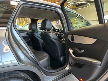 Mercedes-Benz GLC 250 *AMG*ACC*NAVI*SPURASS*TOTWINKEL*