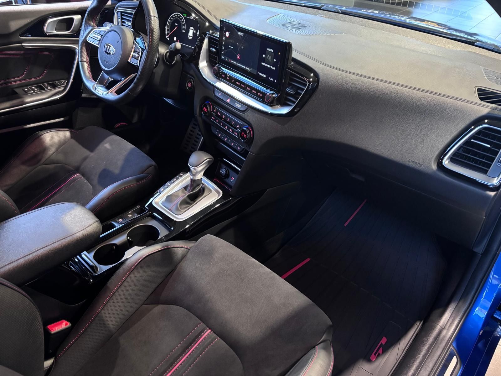 Fahrzeugabbildung Kia ProCeed GT LED NAVI CarPlay