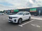 BMW X7 xDrive40i - Pure Excellence - BMW X7 Gebrauchtwagen