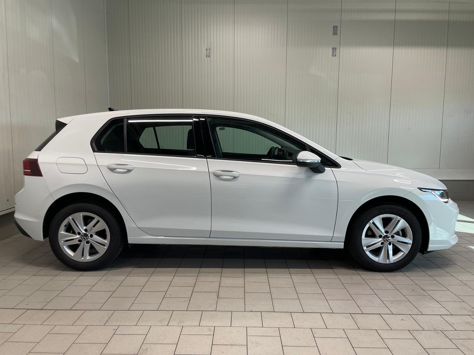 Volkswagen Golf VIII Life 1.5 TSI LED KAM SHZ ACC, миниатюра 7