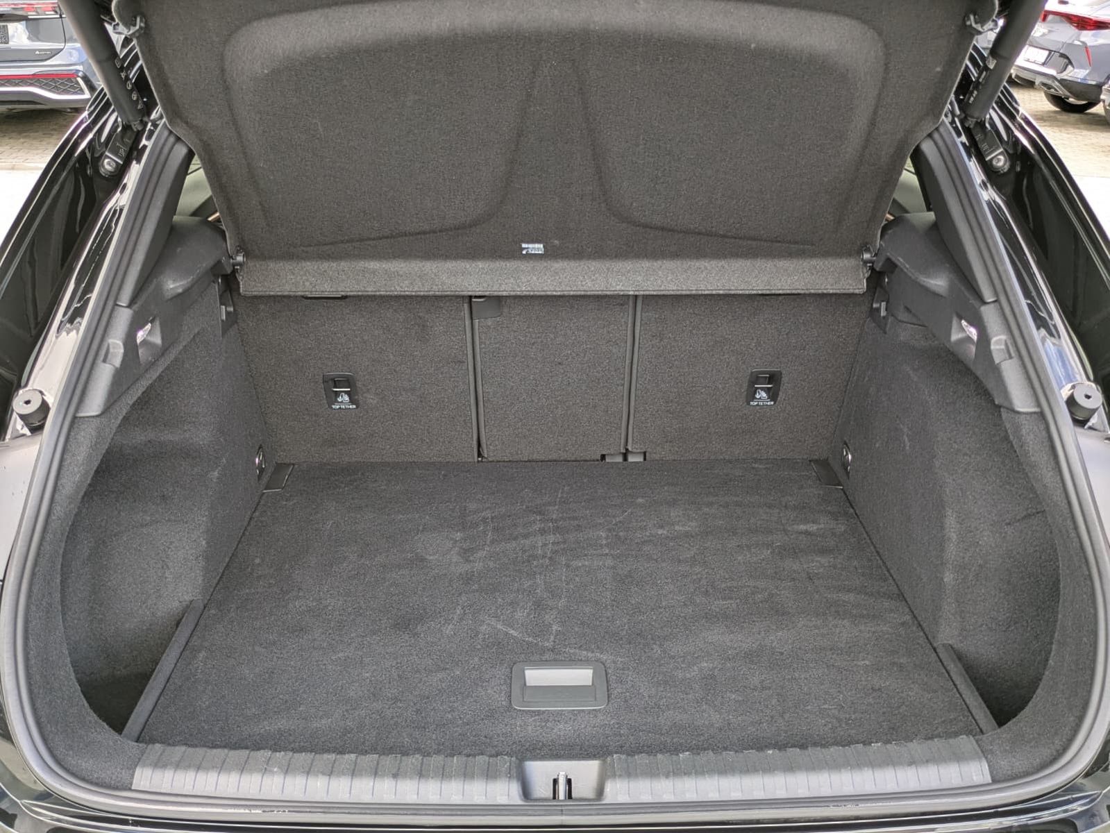 Fahrzeugabbildung CUPRA Terramar 2.0 TSI 4D VZ HUD*MATRIX*PANO*DCC*20"