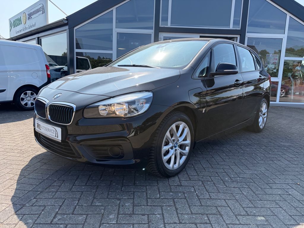 Image of BMW 225