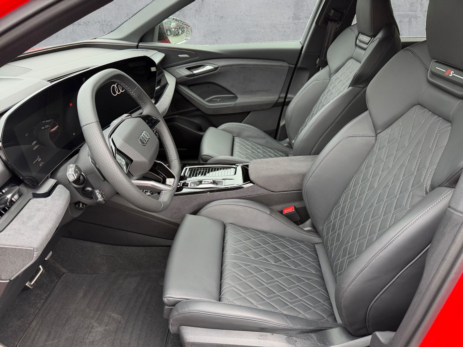 Audi Q6 e-tron - Bild 12