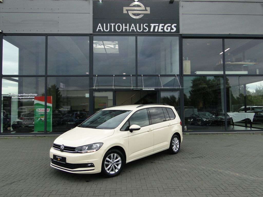 Image of Volkswagen Touran