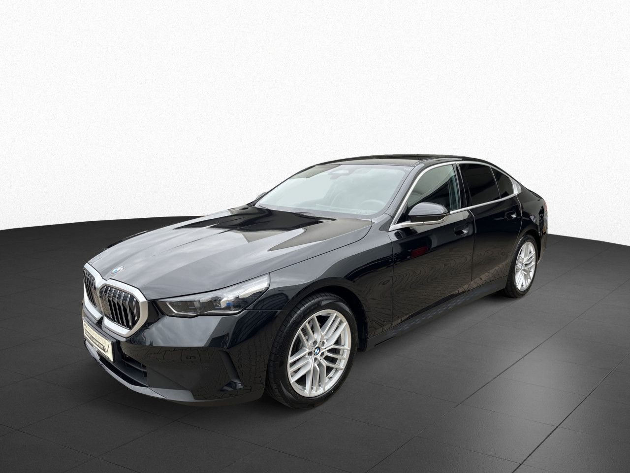 BMW 520d xDri LCProf HUD H K DAB PA St Go Stdhz 19 foto 3