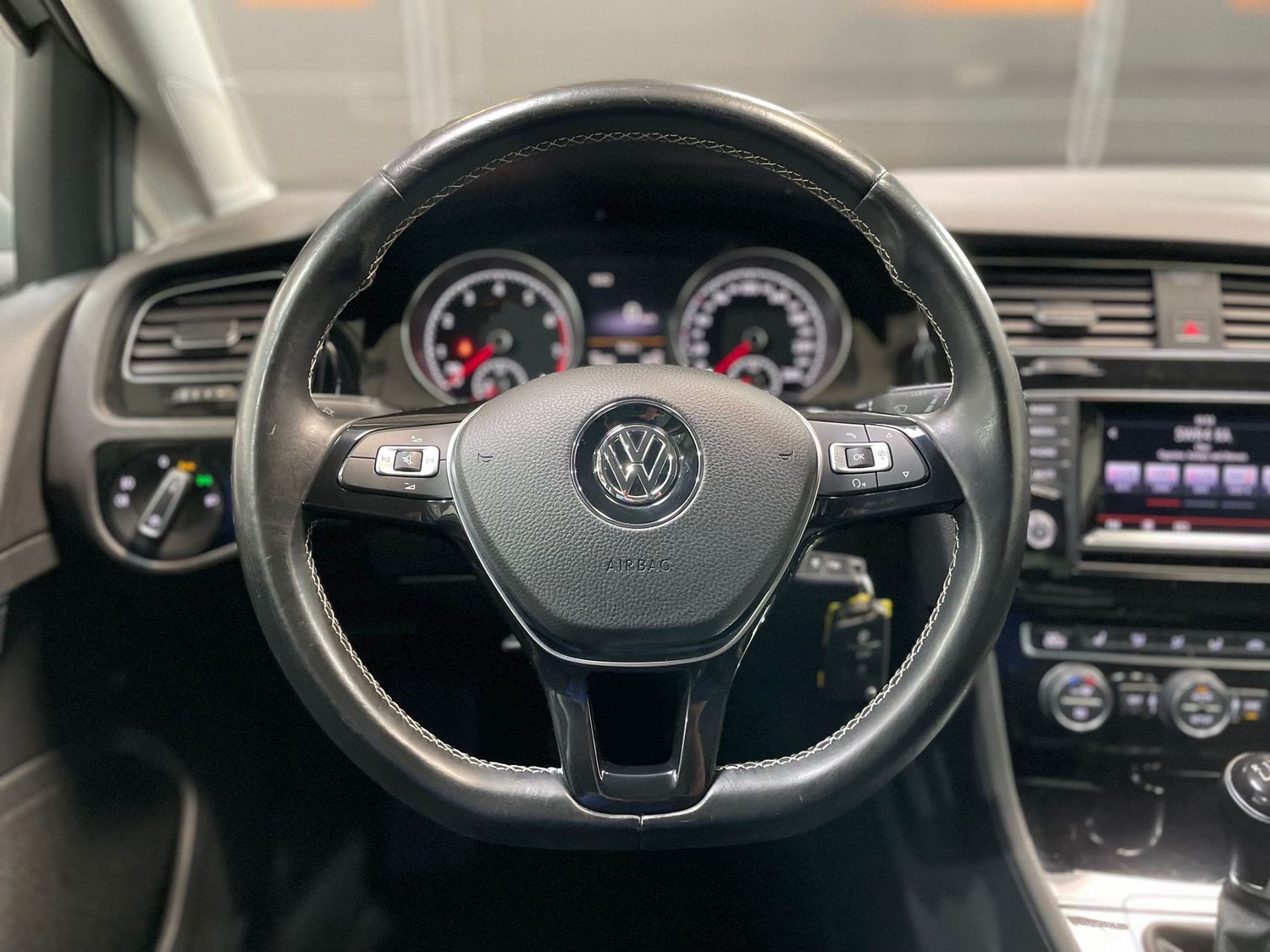 Fahrzeugabbildung Volkswagen Golf 1.2 TSI Cup #Multimedia#Klima#PDC