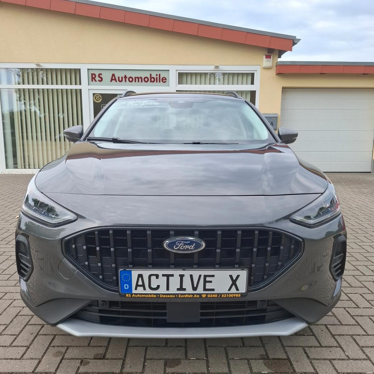 Ford Focus Active X  ACC+Panoramadach+Head-Up