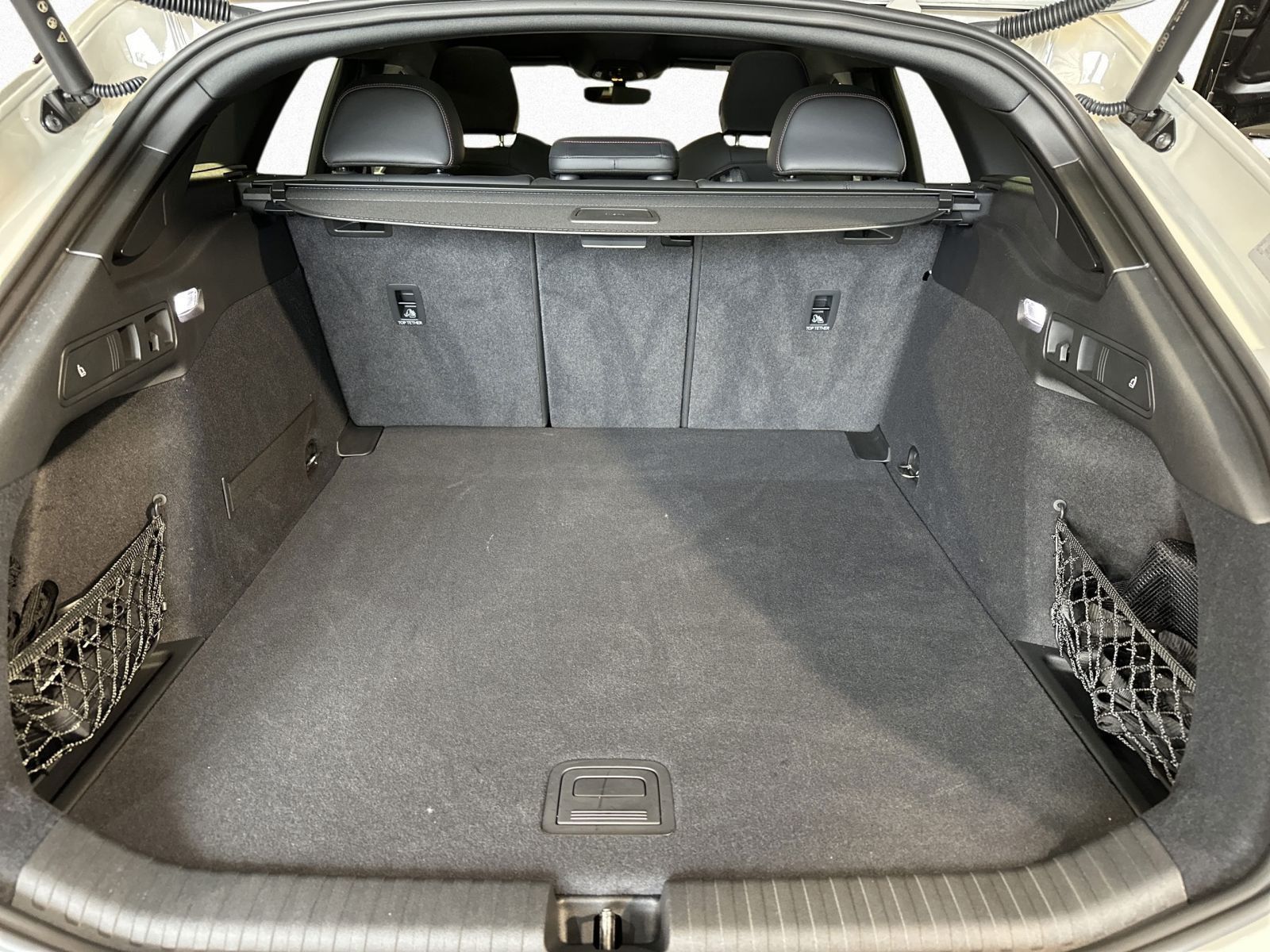 Audi S6 e-tron - Bild 20