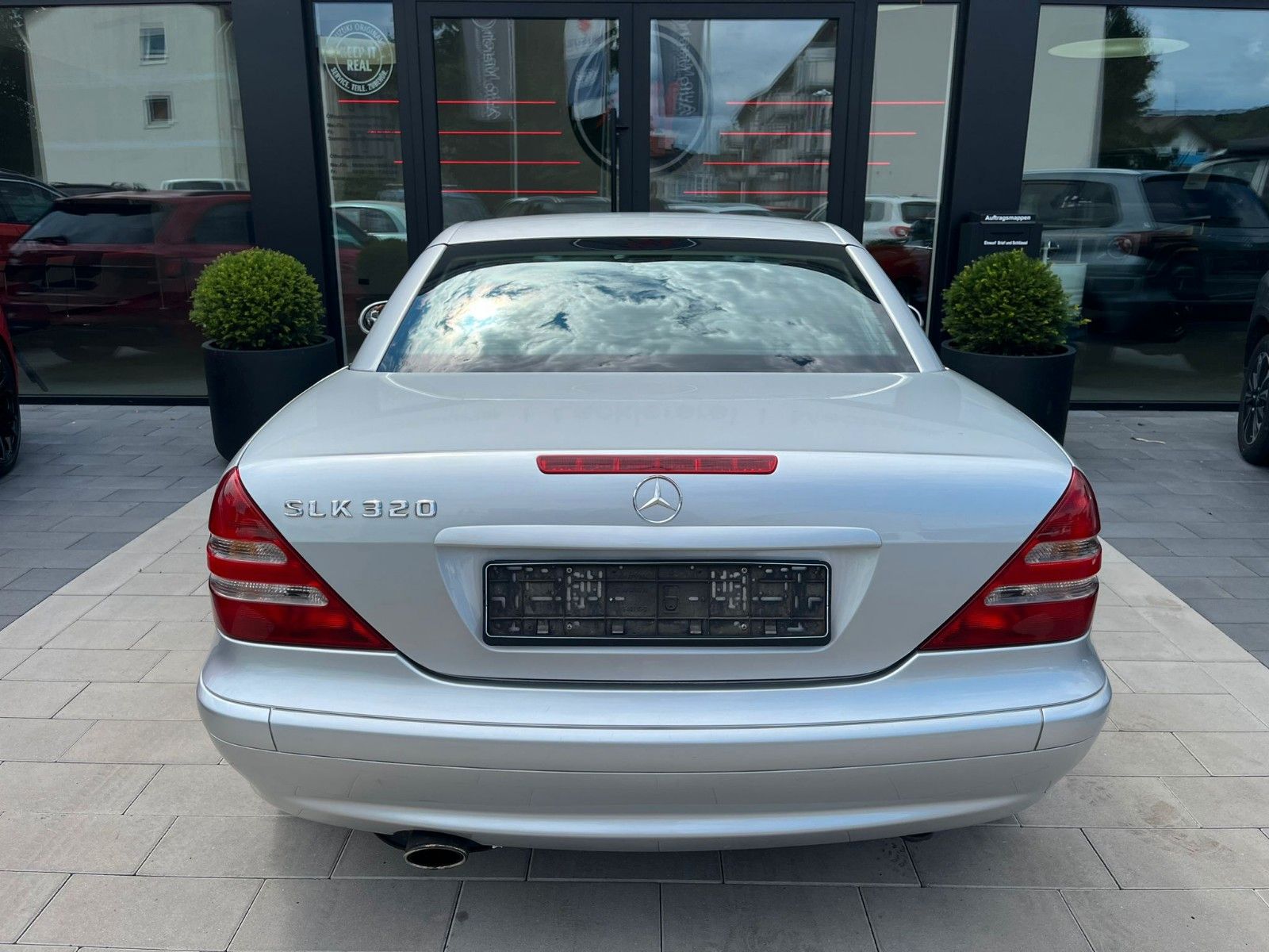 Fahrzeugabbildung Mercedes-Benz SLK 320*1.Hand*Holz*HU07/2027*Scheckheftgepflegt