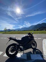 Yamaha YZF R3 - YAMAHA YZF R3