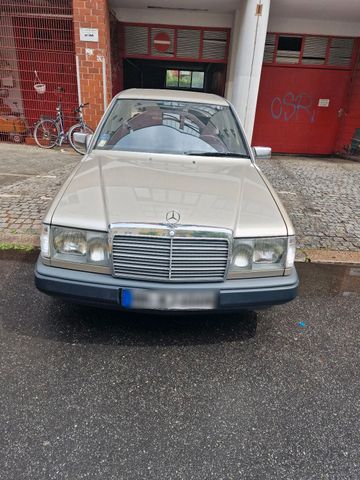 Mercedes-Benz Mercedes Oldteimer