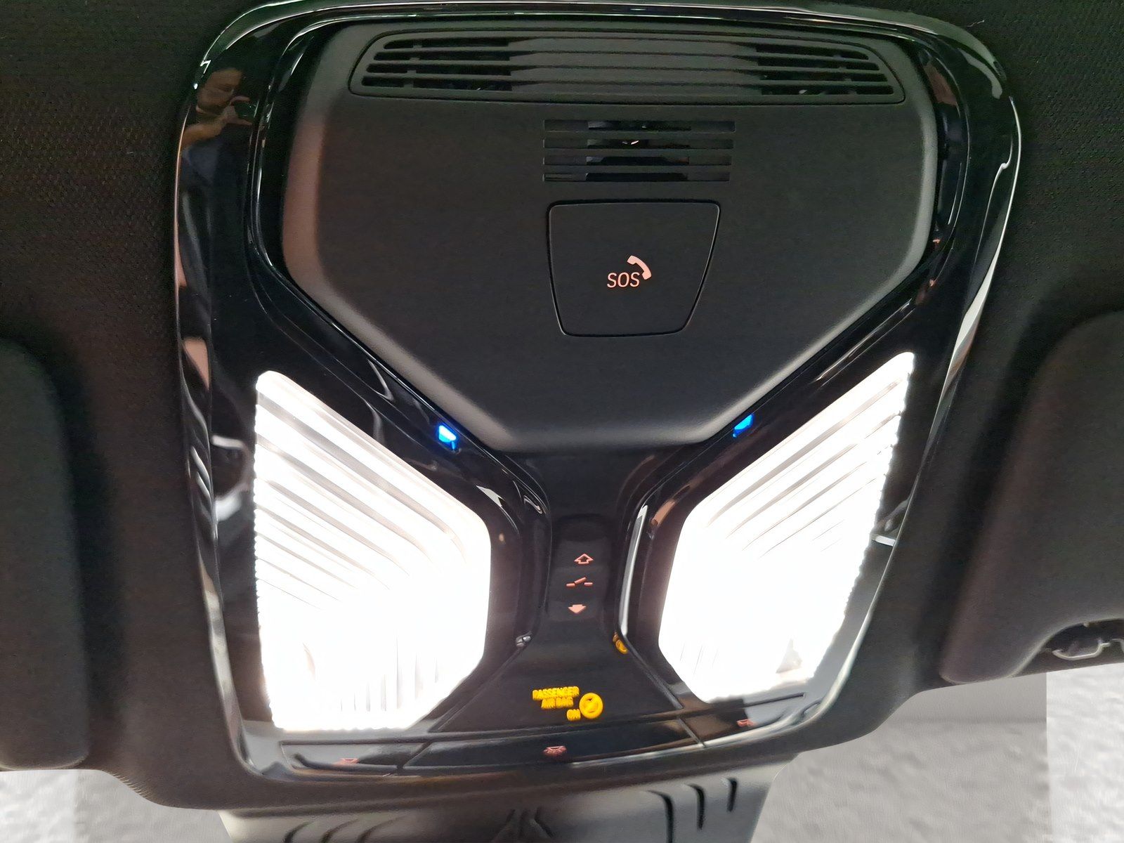 BMW i4 - Bild 18