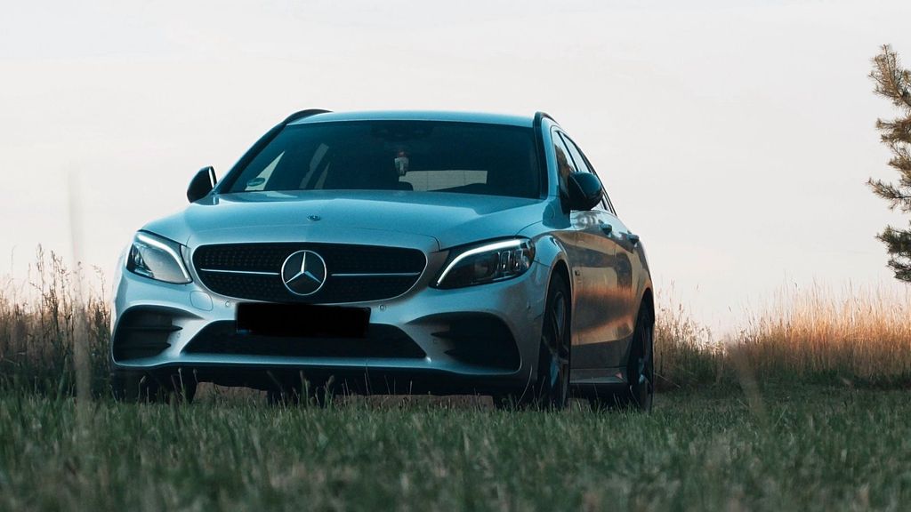 Image of Mercedes-Benz C 300