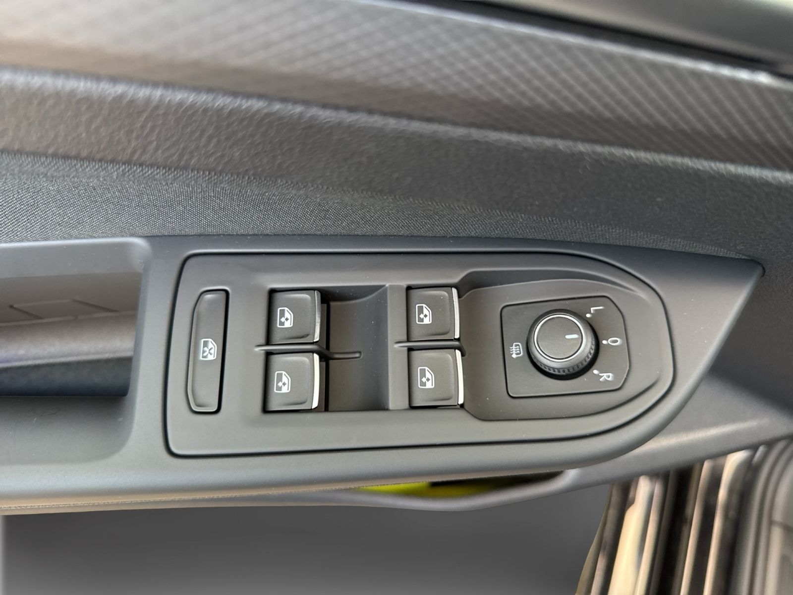 Golf Variant 1.0 TSI Active, LED, Navi, App, Shz