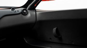2015 Mclaren P1 — миниатюра 18