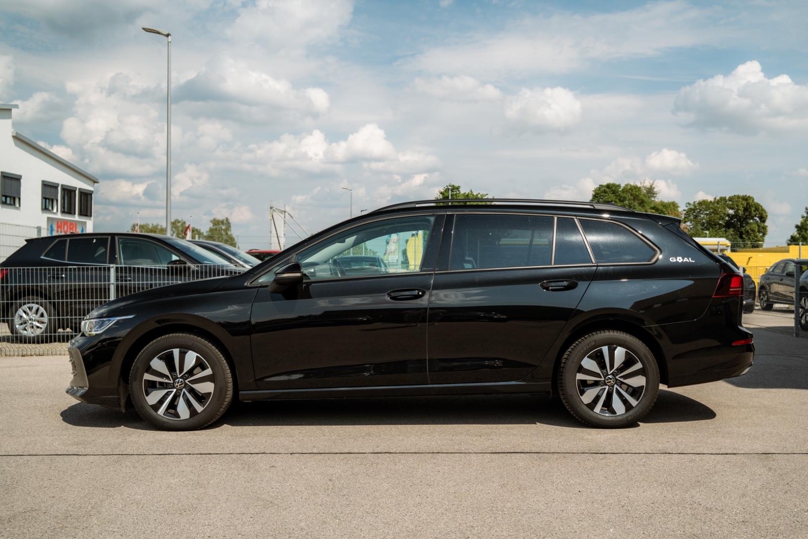 Volkswagen Golf VIII Variant 1.5 eTSI 85 kW Goal Kamera, миниатюра 4
