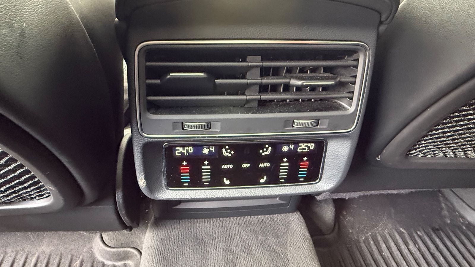 Fahrzeugabbildung Audi SQ8 4.0 TDI quattro