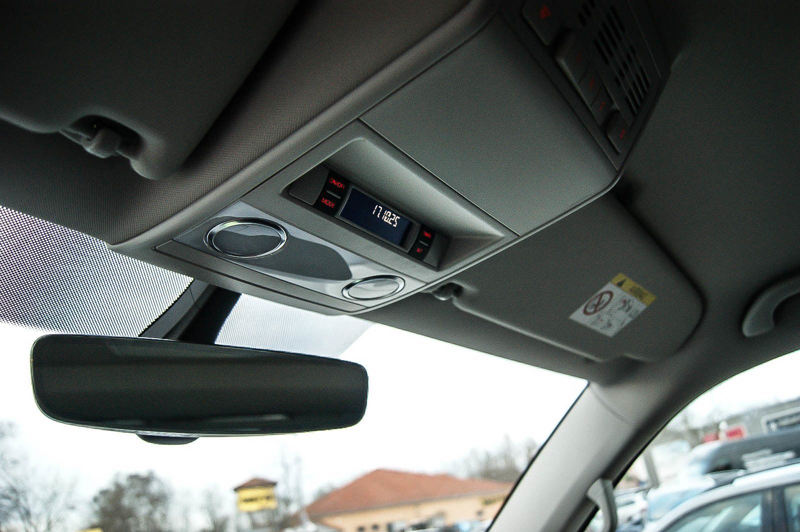 Fahrzeugabbildung Volkswagen T6 Multivan 20TDI DSG Highline 6-Sitze STHZ BETT