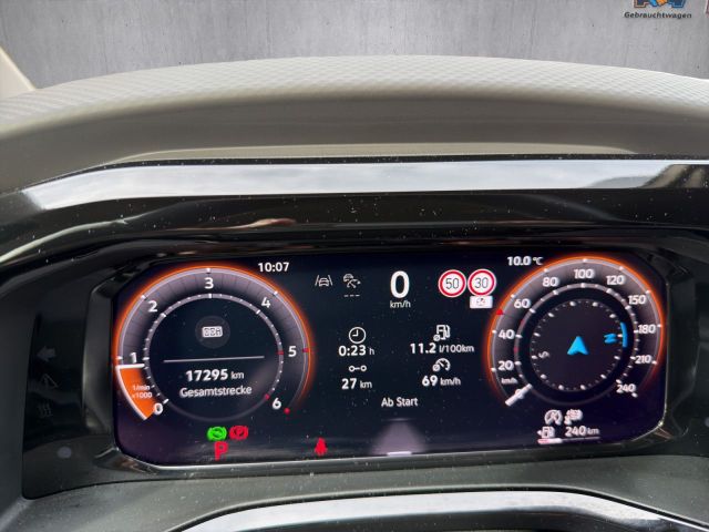 T7 Multivan 2.0 TDI DSG Style Bluetooth Navi LED