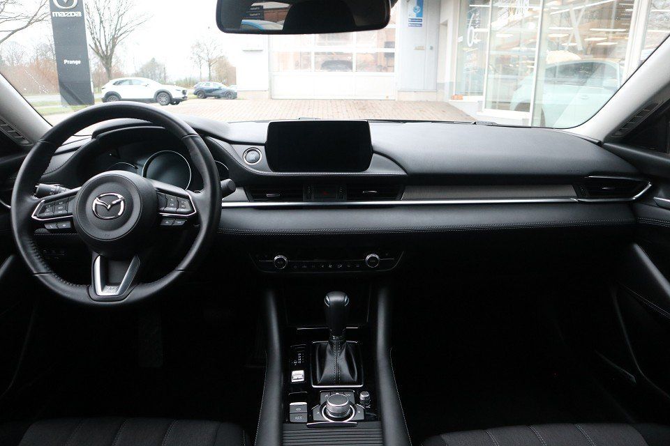 Fahrzeugabbildung Mazda 6 Exclusive-Line G-194 AT NAVI ACAA 360° MATRIX
