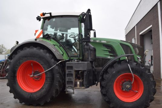 Fendt 826 Vario ProfiPlus