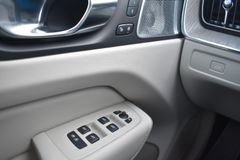 Fahrzeugabbildung Volvo XC60 B5 D AWD Ultimate Dark*STDHZG*360°*LUFT*AHK