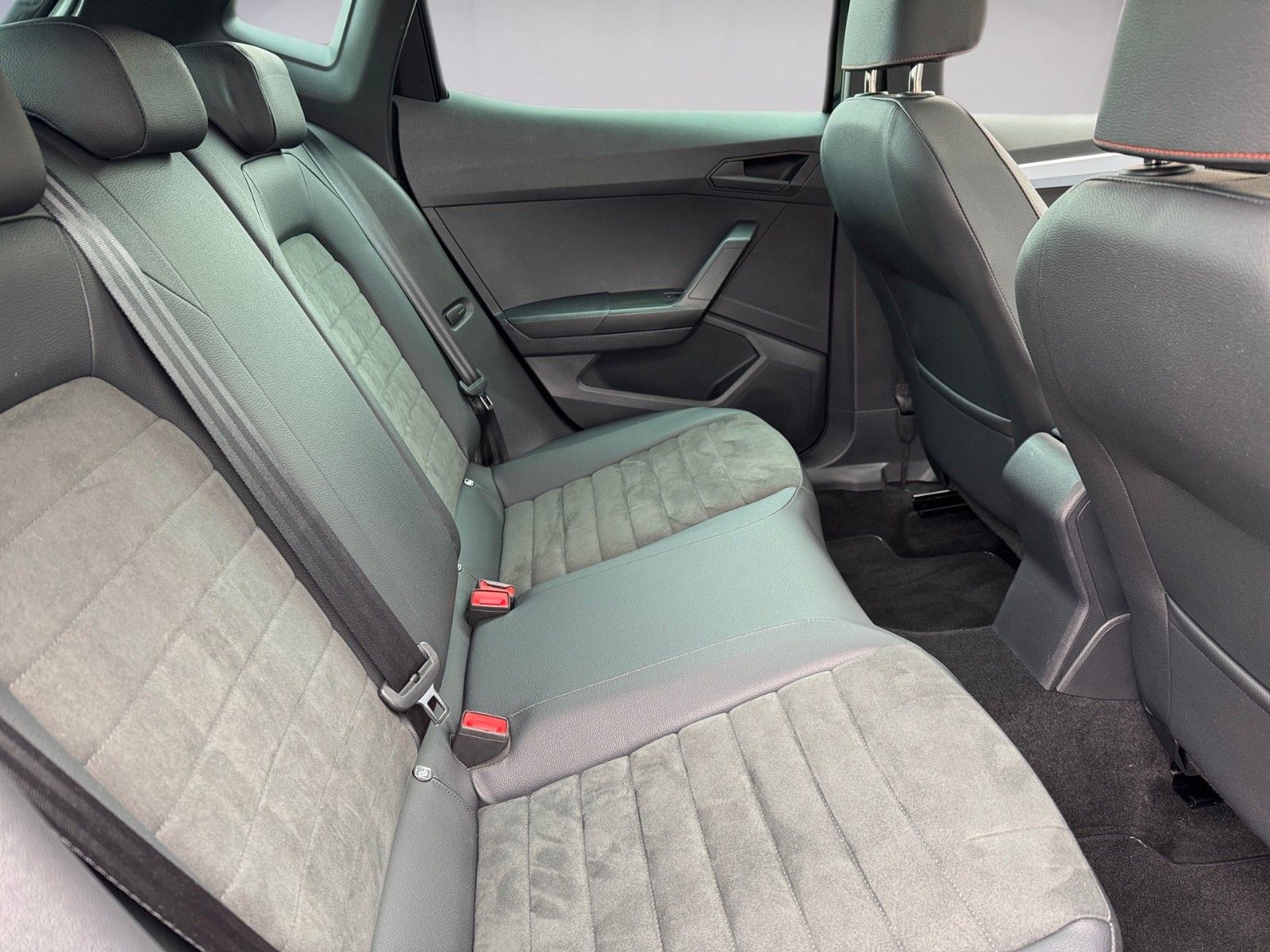 Fahrzeugabbildung SEAT Ibiza FR-Line 1.5 TSI