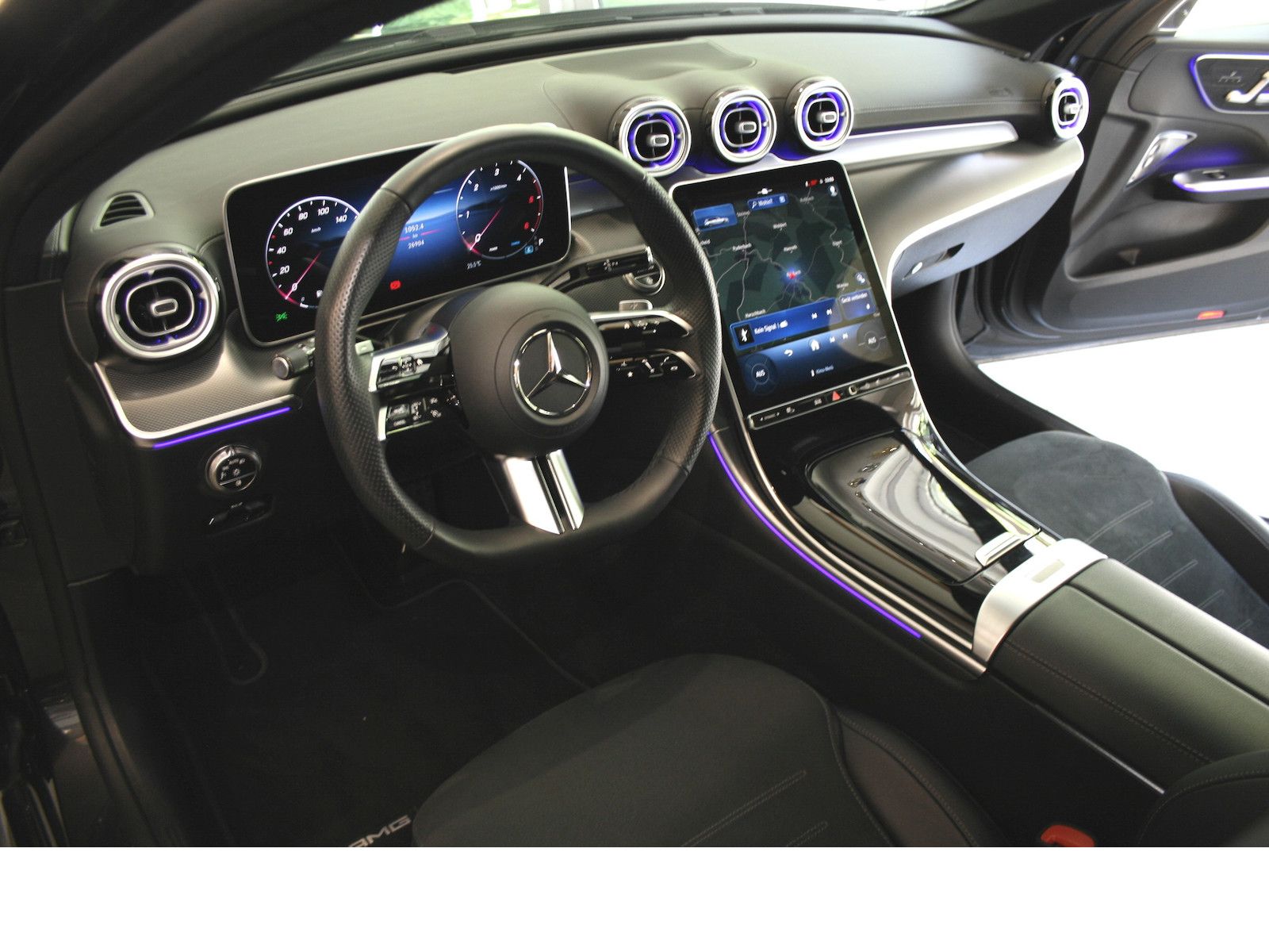 Fahrzeugabbildung Mercedes-Benz C 200 Td AMG *Burmester*Distronic*Night*Memory