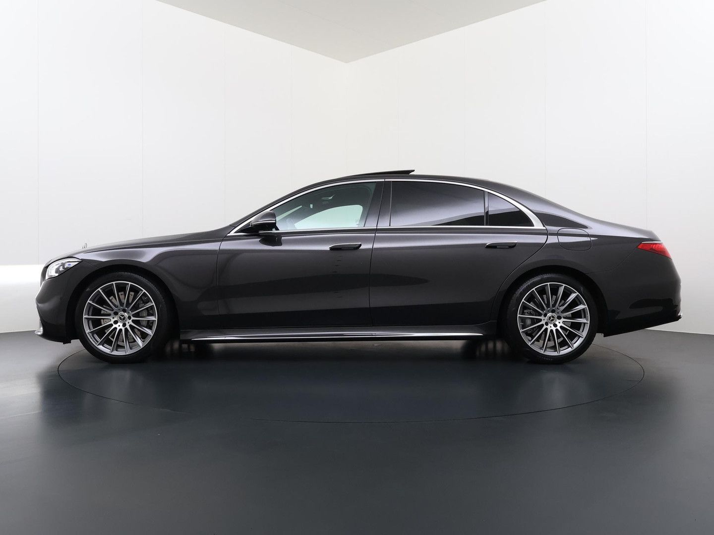 Mercedes-Benz S 450 e AMG Lang | Panorama - Schiebedach | Burm imagem 3