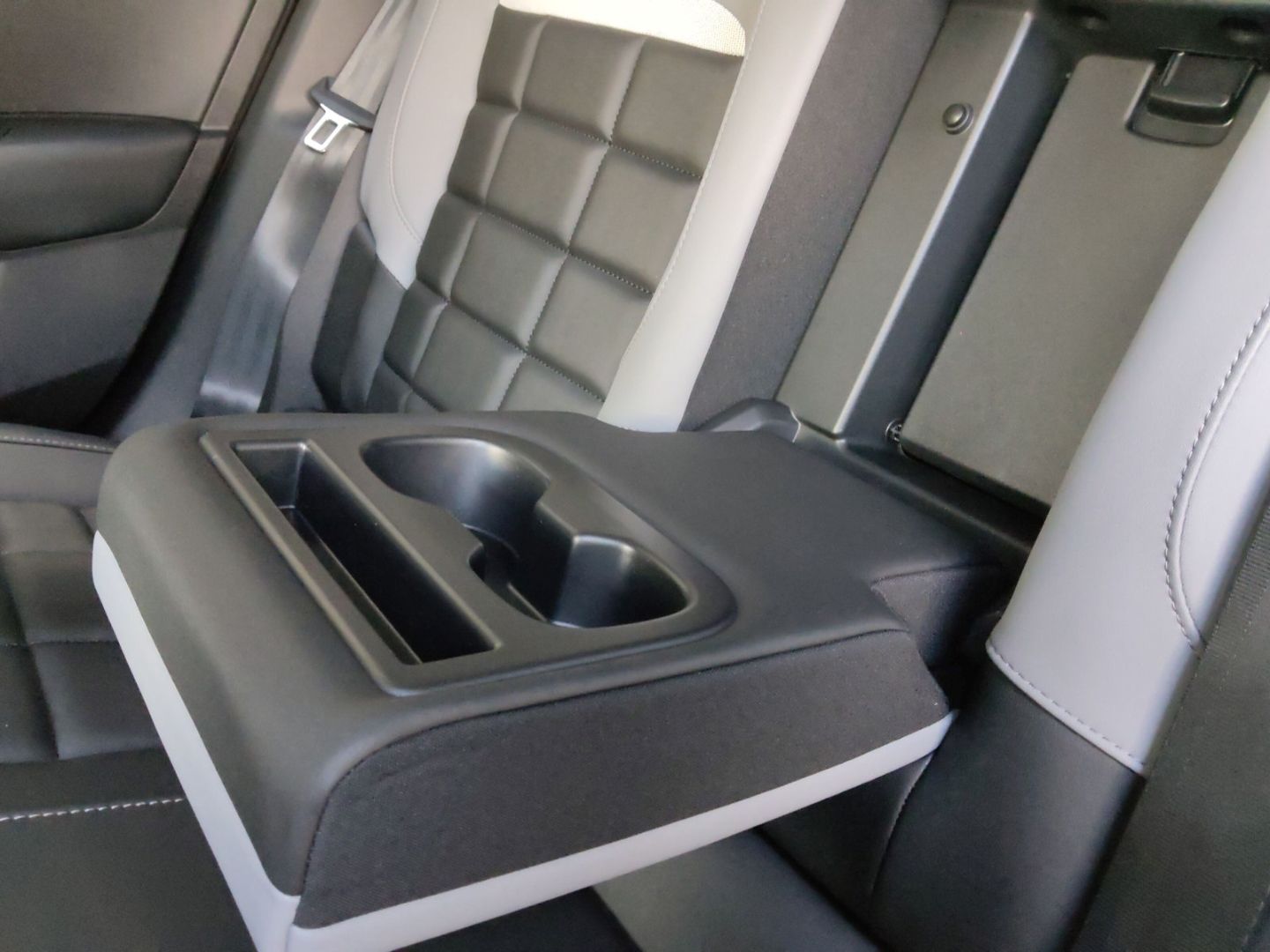 Citroën C4 - Bild 35