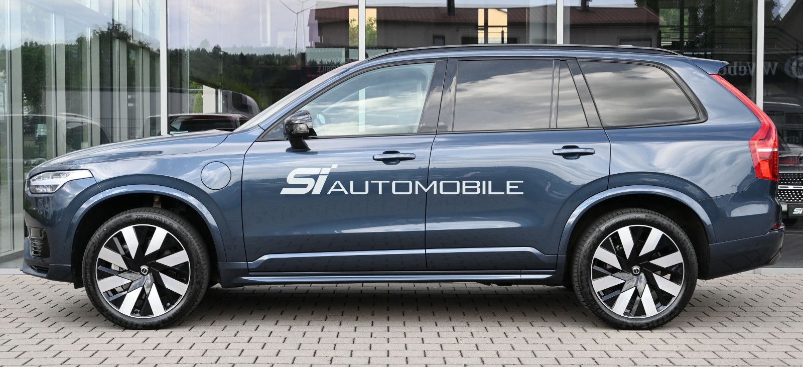 Fahrzeugabbildung Volvo XC90 T8 AWD Recharge Ultimate Dark °AHK°WOOL°