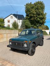 Lada NIVA 1.7i 4X4 TÜV 9/27  AHK  SERVO SCHIEBEDACH - Lada aus 2007
