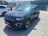 Jeep Compass Limited 4WD *Rückfahrkamera*Navi*AHK*+++ - Jeep Compass mit Benzin-Antrieb: Allradantrieb, Geländewagen, Automatik