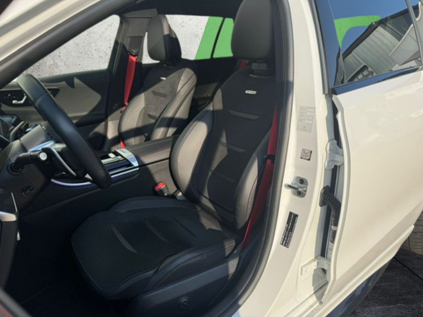 Fahrzeugabbildung Mercedes-Benz C 43 AMG T 4MATIC PANO*DISTR.* AHK*HUD*360°Kam.*