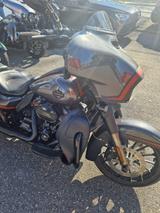 Harley-Davidson Street Glide CVO 117 CUI,Screamin Eagle Auspuff, - HARLEY-DAVIDSON CVO SCREAMIN