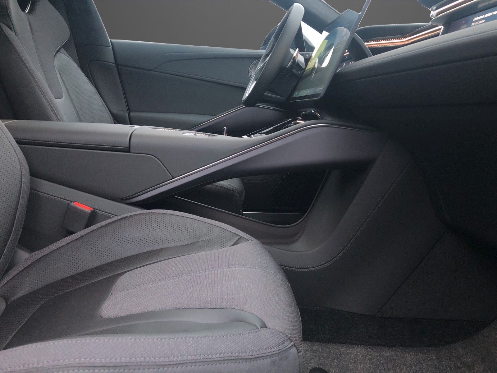 Fahrzeugabbildung Lotus Eletre 600 Business Lotus Wuppertal AHK