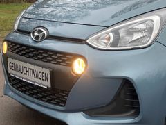 Fahrzeugabbildung Hyundai i10 1.0 Trend *Klima*Allwetter*Sitzhzg*Lnkrdhzg*